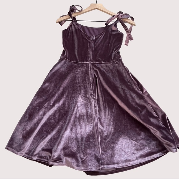 Mi Ami Francesca’s Velvet Purple MIni Dress Bow Straps Small coquette romantic - Picture 4 of 10